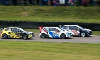 Best opening day of the season at Lydden Hill